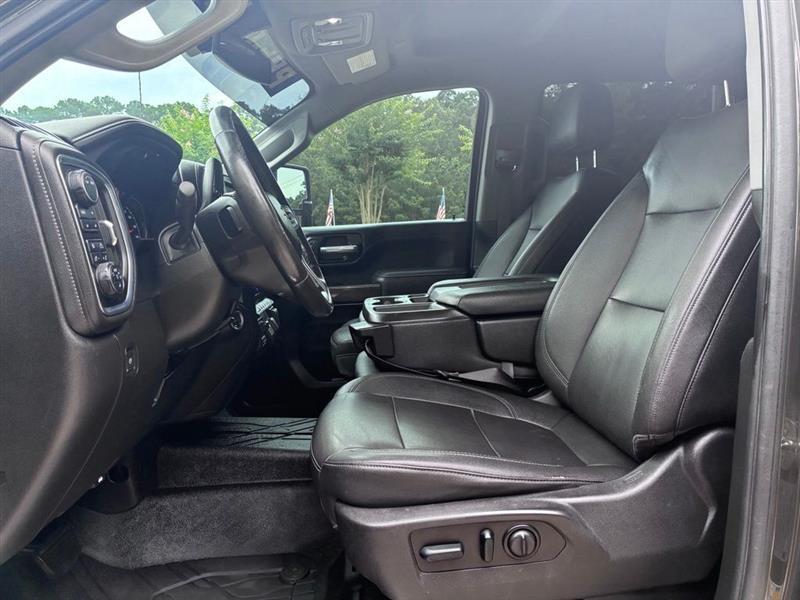Chevrolet Silverado 3500HD LTZ Crew Cab 4WD 2023