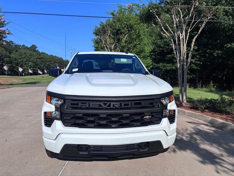 Chevrolet Silverado 1500 Custom Crew Cab 2WD 2026