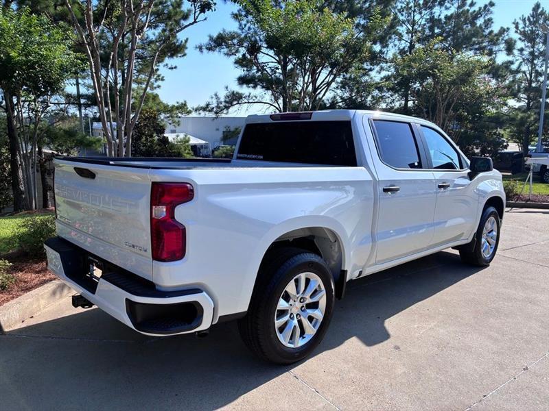 Chevrolet Silverado 1500 Custom Crew Cab 2WD 2026