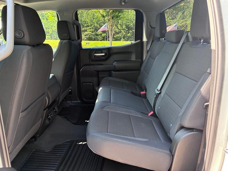 Chevrolet Silverado 1500 Custom Crew Cab 2WD 2026