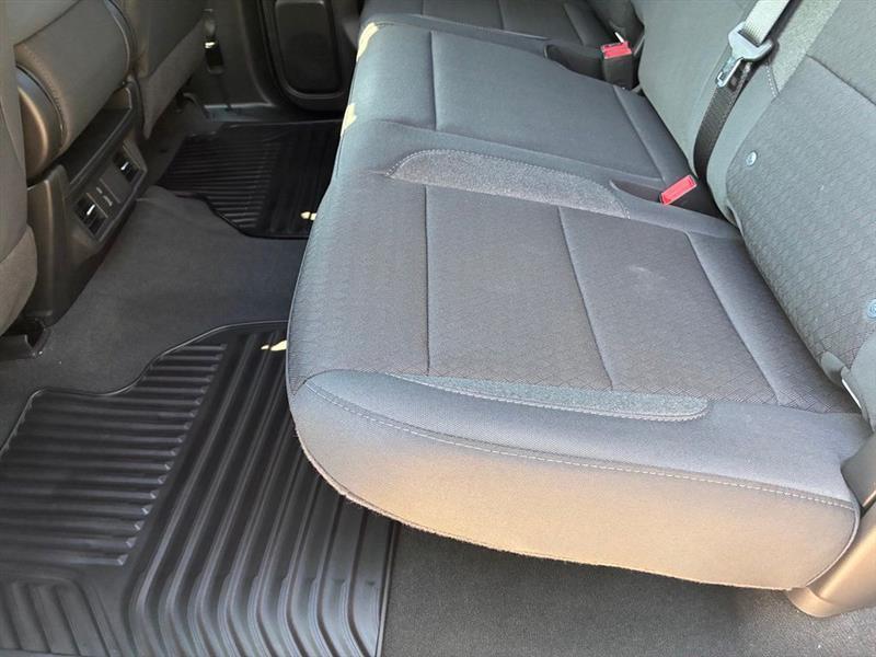Chevrolet Silverado 1500 Custom Crew Cab 2WD 2026