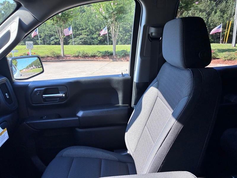 Chevrolet Silverado 1500 Custom Crew Cab 2WD 2026