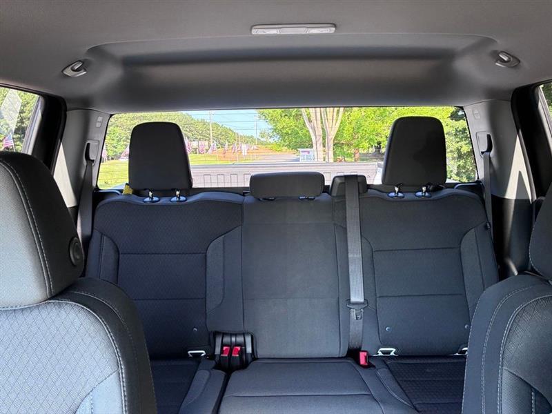 Chevrolet Silverado 1500 Custom Crew Cab 2WD 2026