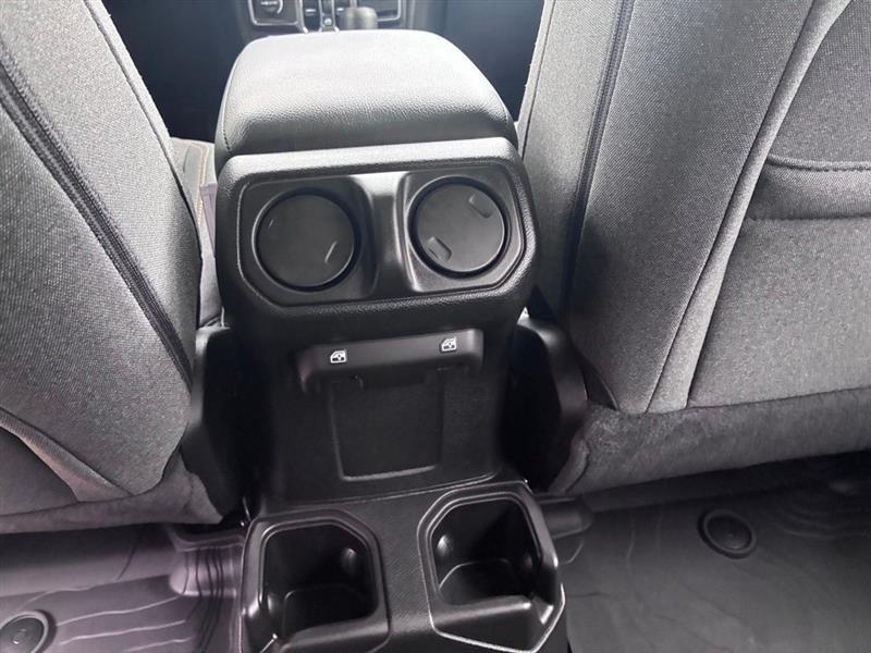 Jeep Wrangler Sport 2026