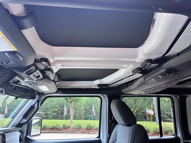 Jeep Wrangler Sport 2026