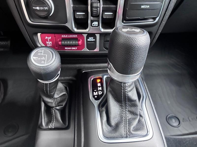 Jeep Wrangler Sport 2026