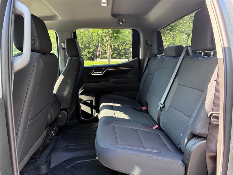 Chevrolet Silverado 1500 RST Select Package Crew Cab 4WD 2026