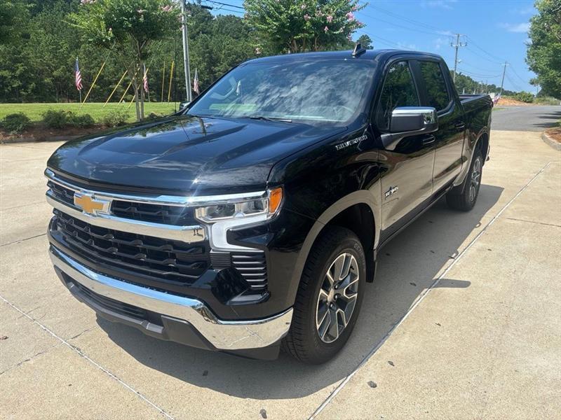 Chevrolet Silverado 1500 LT Crew Cab 2WD 2026