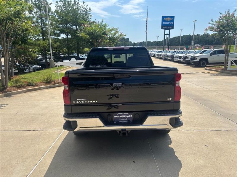 Chevrolet Silverado 1500 LT Crew Cab 2WD 2026