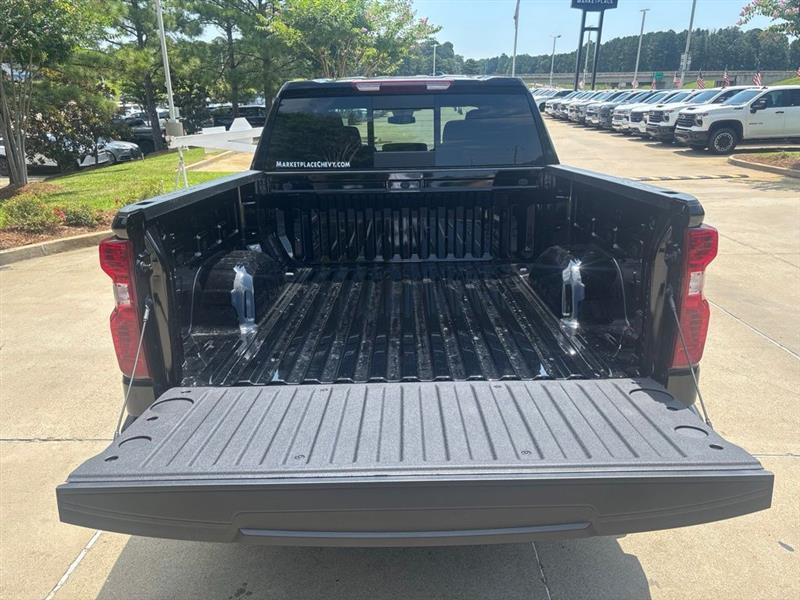 Chevrolet Silverado 1500 LT Crew Cab 2WD 2026
