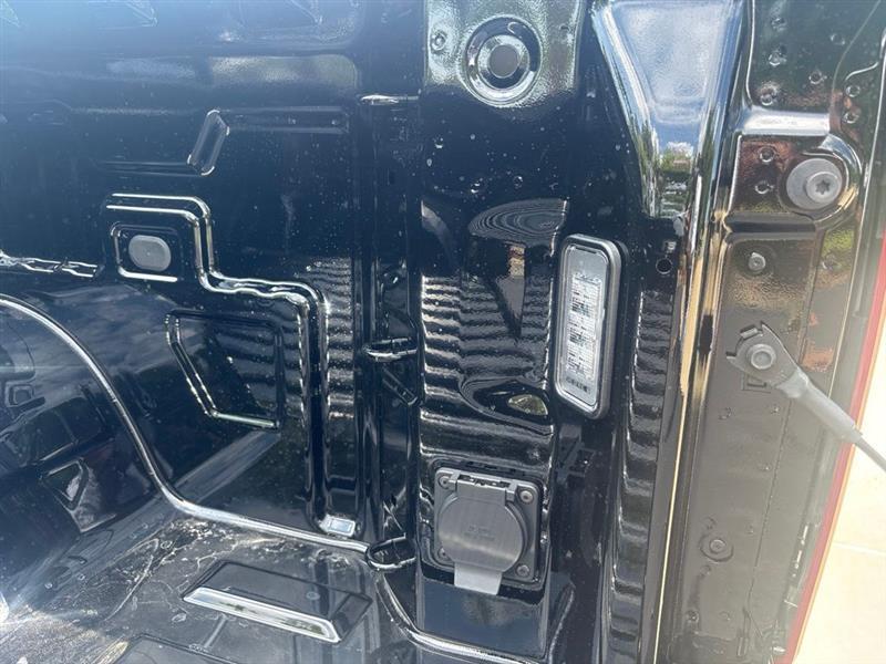 Chevrolet Silverado 1500 LT Crew Cab 2WD 2026