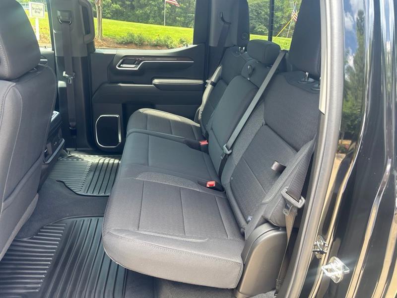 Chevrolet Silverado 1500 LT Crew Cab 2WD 2026