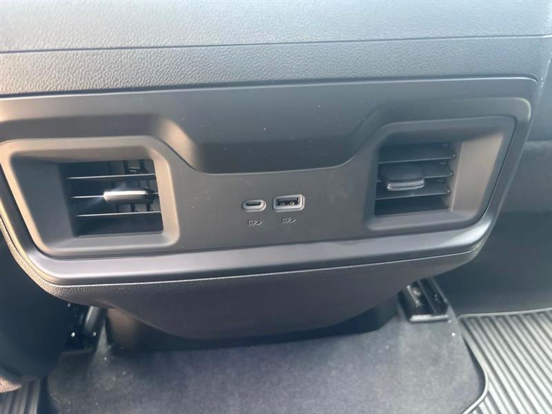 Chevrolet Silverado 1500 LT Crew Cab 2WD 2026