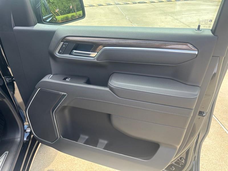 Chevrolet Silverado 1500 LT Crew Cab 2WD 2026