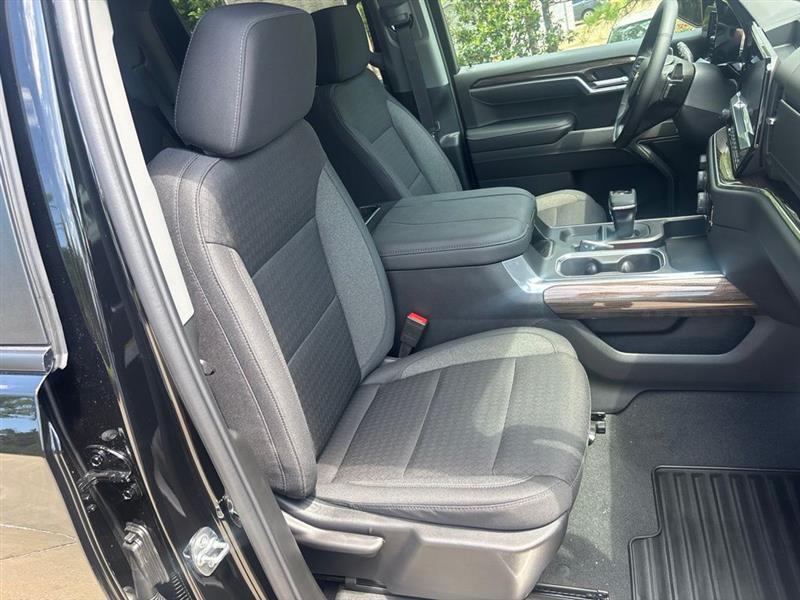 Chevrolet Silverado 1500 LT Crew Cab 2WD 2026