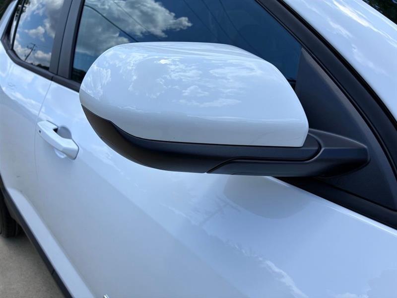 Chevrolet Equinox LT 2WD 2027