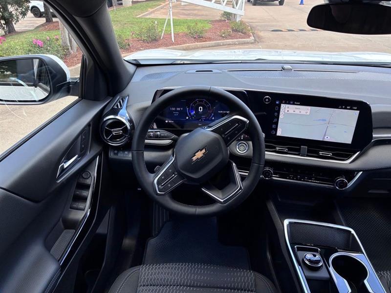 Chevrolet Equinox LT 2WD 2027