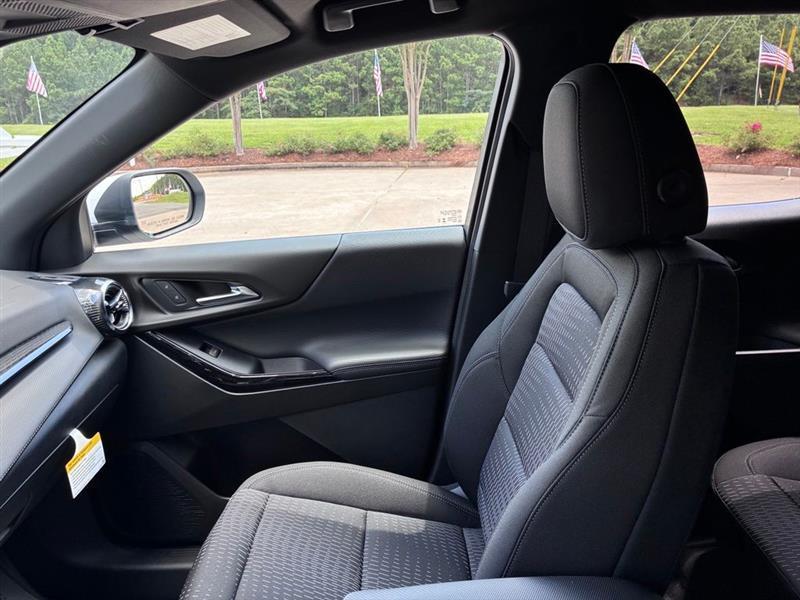 Chevrolet Equinox LT 2WD 2027