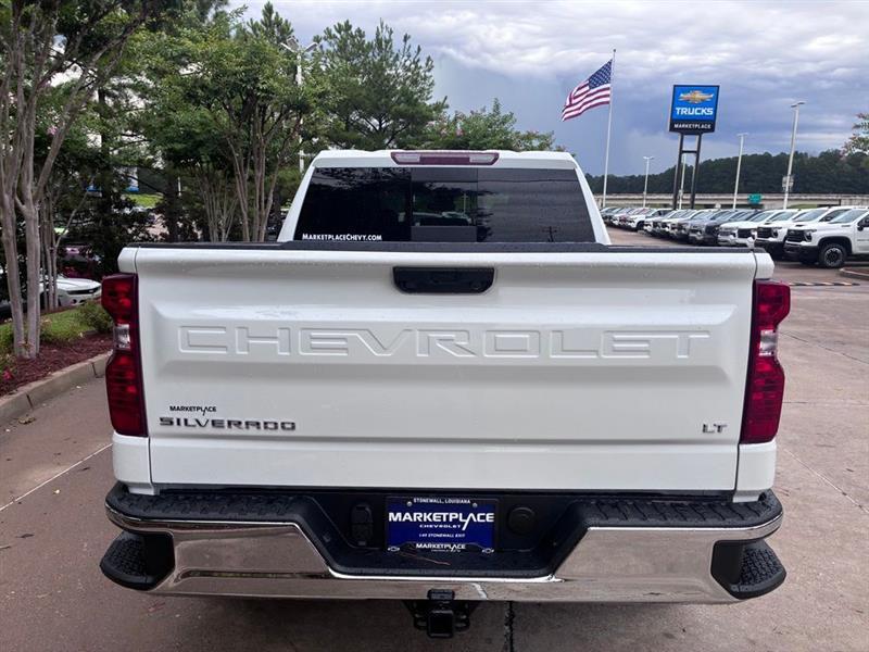 Chevrolet Silverado 1500 LT Crew Cab 2WD 2026