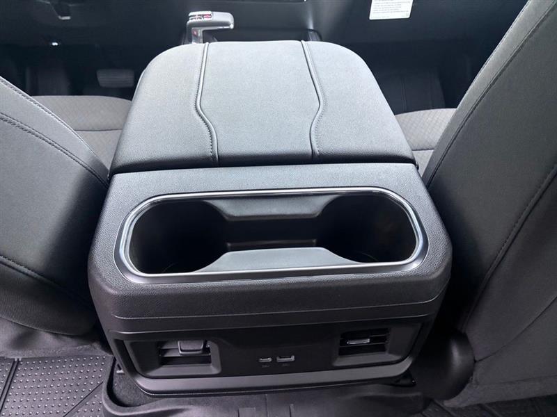 Chevrolet Silverado 1500 LT Crew Cab 2WD 2026