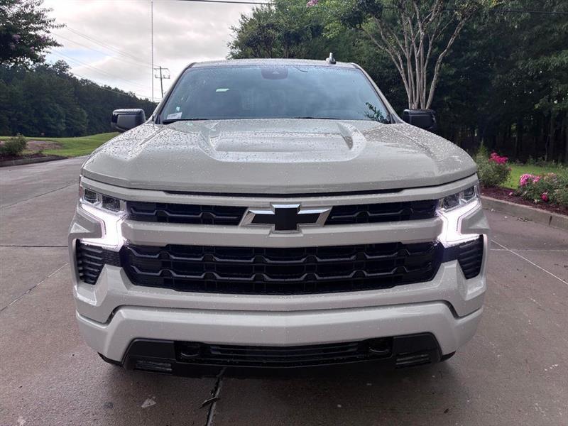 Chevrolet Silverado 1500 RST Crew Cab 4WD 2026
