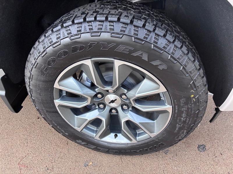 Chevrolet Silverado 1500 RST Crew Cab 4WD 2026