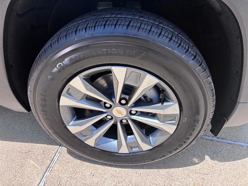 Chevrolet Equinox LT 2WD 2027