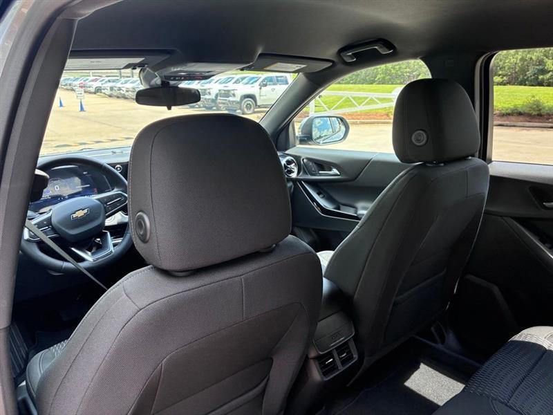 Chevrolet Equinox LT 2WD 2027