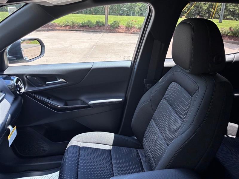 Chevrolet Equinox LT 2WD 2027