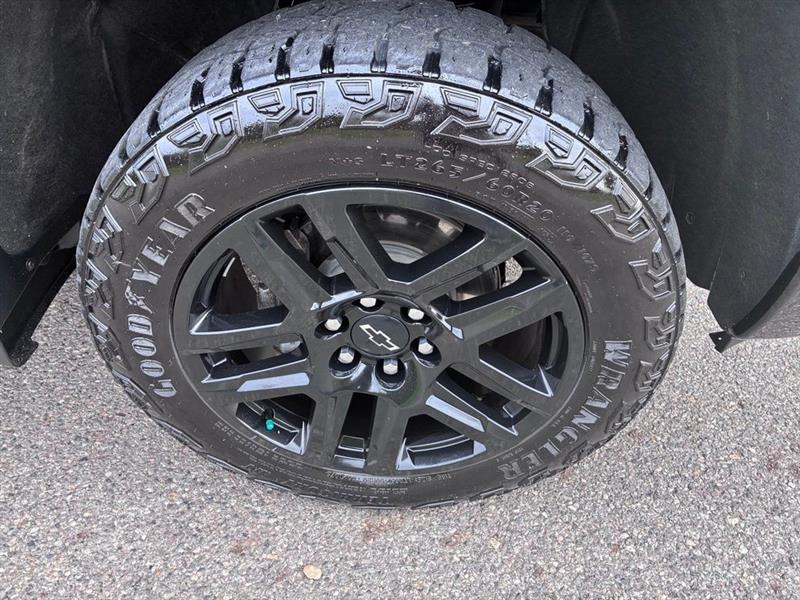 Chevrolet Silverado 1500 Trail Boss LT Crew Cab 4WD 2025