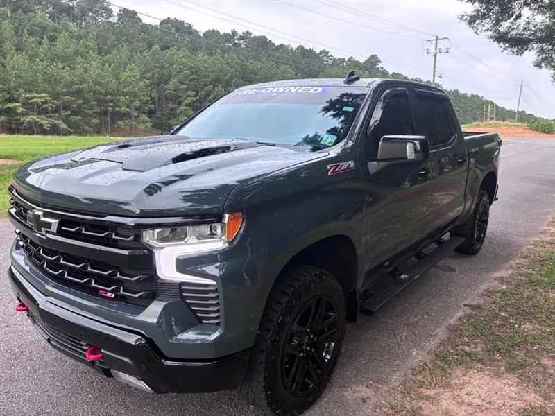 Chevrolet Silverado 1500 Trail Boss LT Crew Cab 4WD 2025