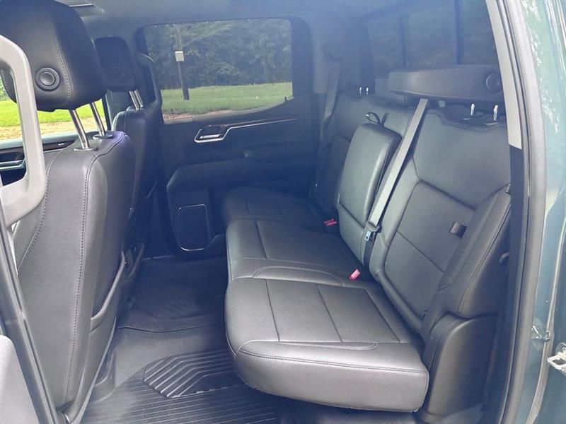 Chevrolet Silverado 1500 Trail Boss LT Crew Cab 4WD 2025