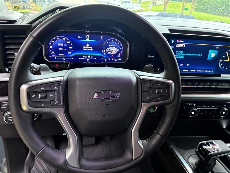 Chevrolet Silverado 1500 Trail Boss LT Crew Cab 4WD 2025