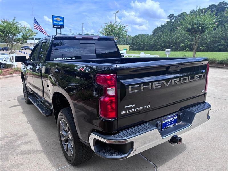 Chevrolet Silverado 1500 LT Double Cab 4WD 2021