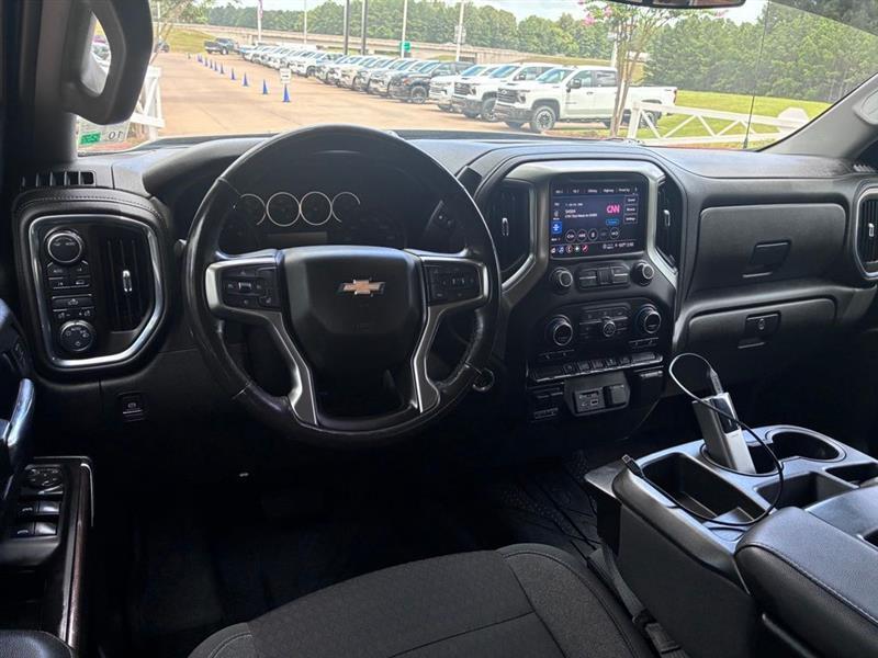 Chevrolet Silverado 1500 LT Double Cab 4WD 2021