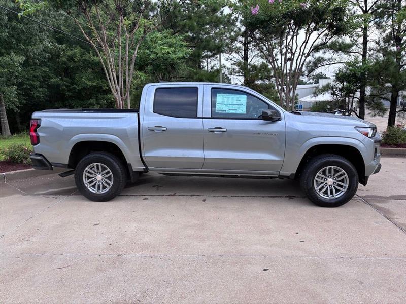Chevrolet Colorado LT Crew Cab 2WD 2026