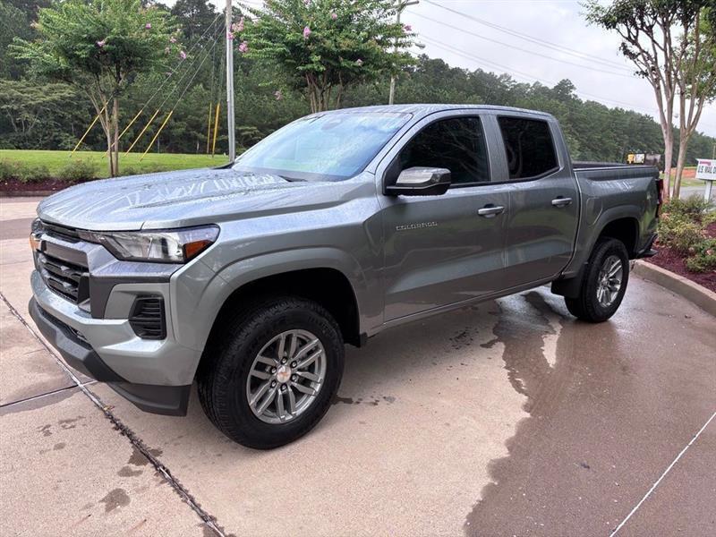 Chevrolet Colorado LT Crew Cab 2WD 2026