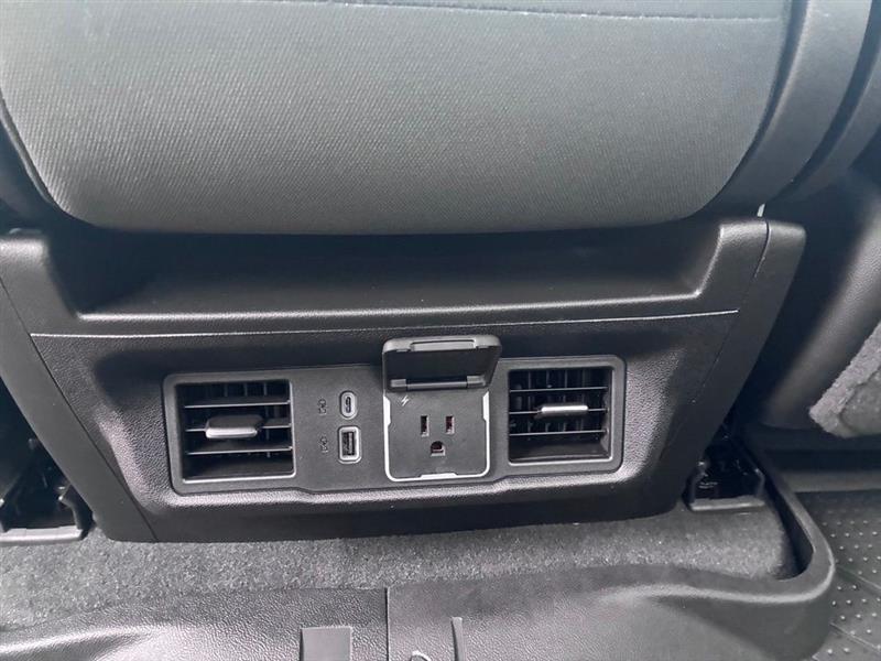 Chevrolet Silverado 1500 RST Select Package Crew Cab 4WD 2026