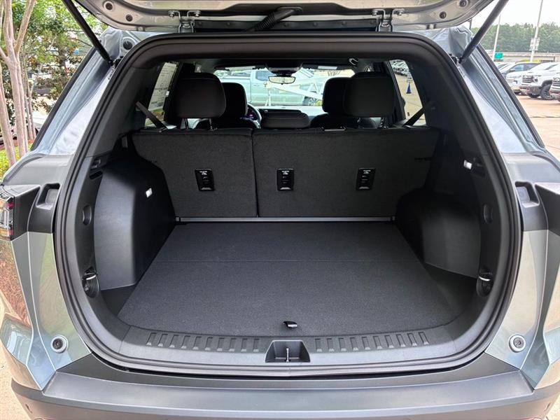 Chevrolet Equinox LT 2WD 2027