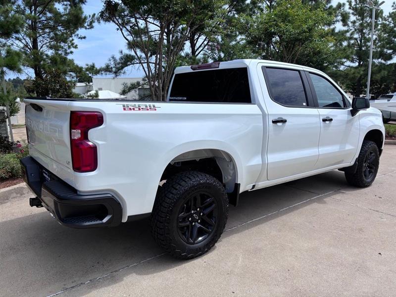 Chevrolet Silverado 1500 Trail Boss LT Crew Cab 4WD 2026