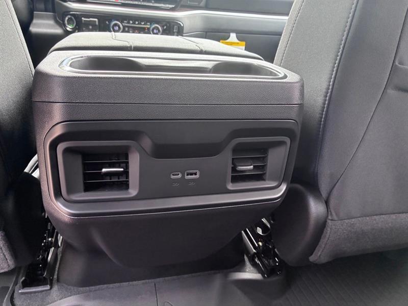 Chevrolet Silverado 1500 Trail Boss LT Crew Cab 4WD 2026