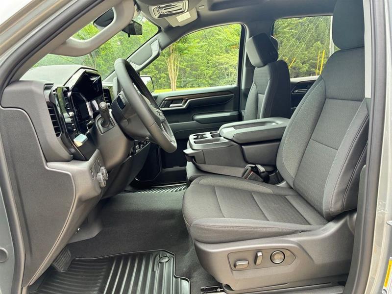 Chevrolet Silverado 1500 RST Crew Cab 2WD 2026