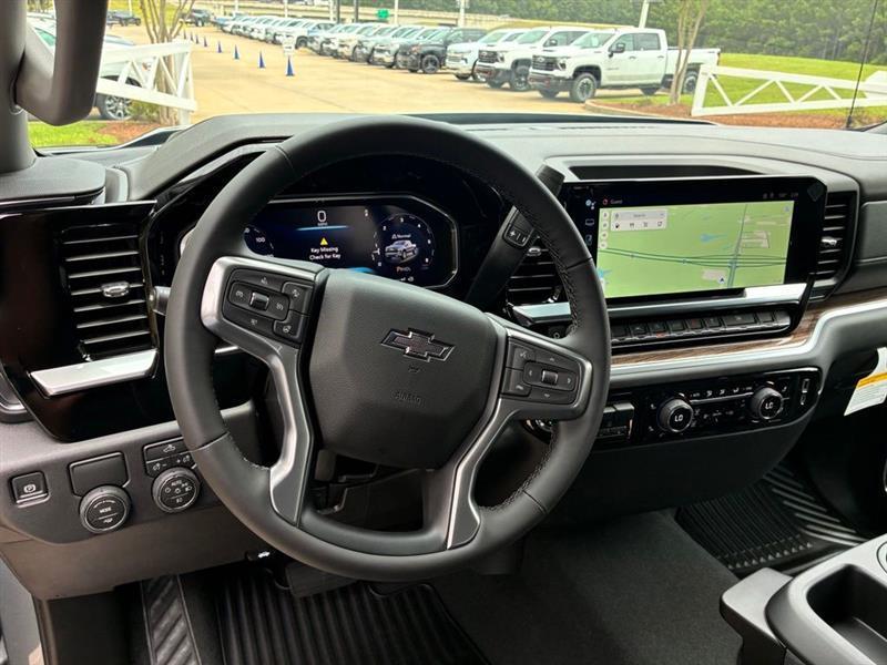 Chevrolet Silverado 1500 RST Crew Cab 2WD 2026