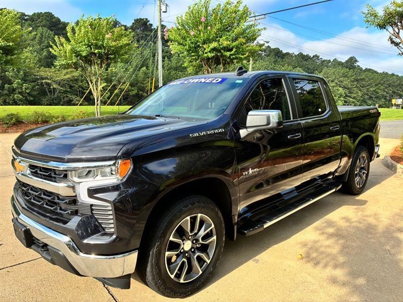 Chevrolet Silverado 1500 LT Crew Cab 4WD 2022