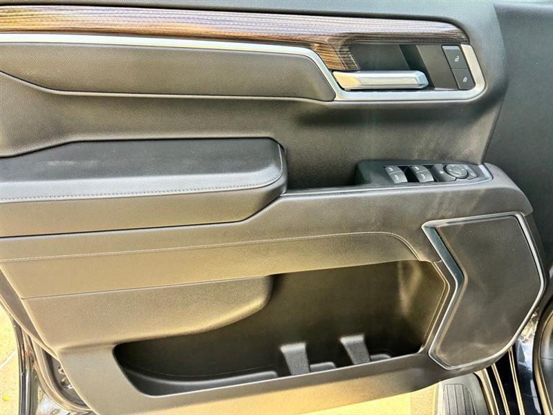Chevrolet Silverado 1500 LT Crew Cab 4WD 2022
