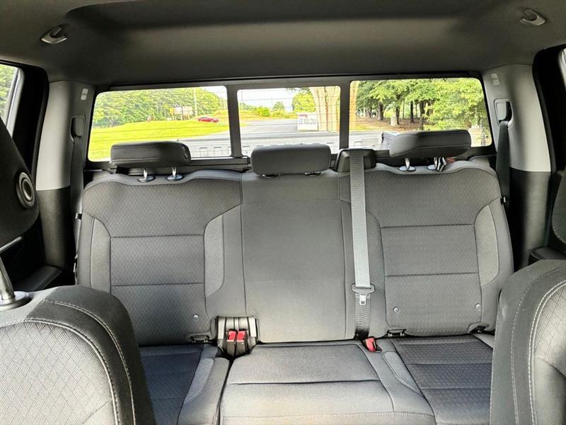 Chevrolet Silverado 1500 LT Crew Cab 4WD 2022