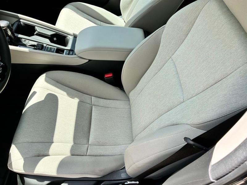 Honda Accord LX 2025