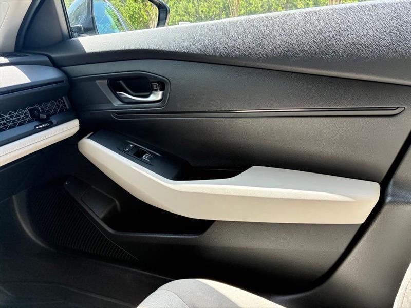 Honda Accord LX 2025