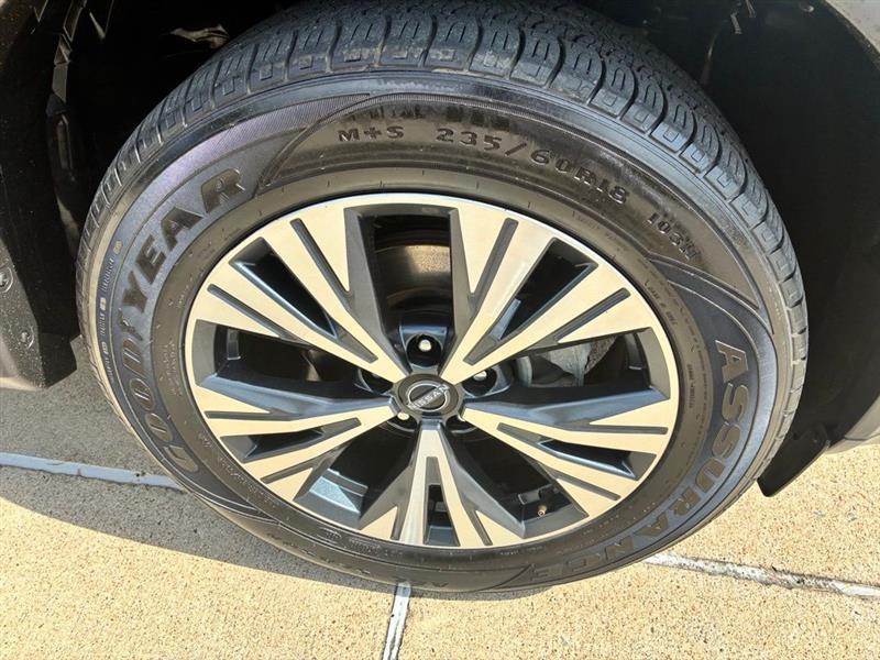 Nissan Rogue SV AWD 2023