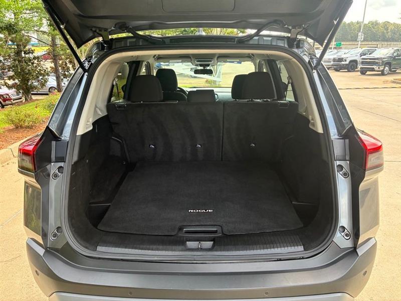 Nissan Rogue SV AWD 2023